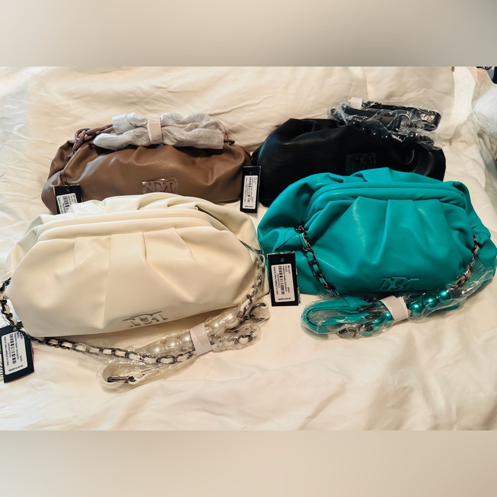 Badgley Mischka Clutches/Shoulder Bags